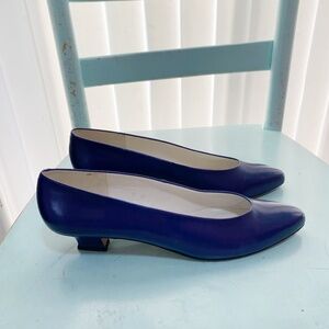 Vintage Liz Claiborne Size 8 Narrow Women’s Blue  Heeled Shoes